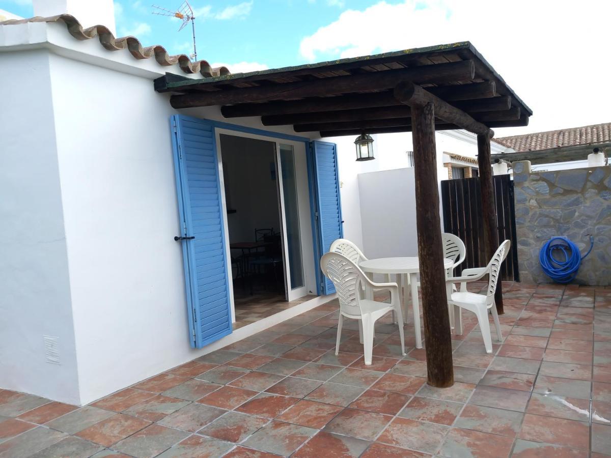 Apartamentos Cala Isabel Zahora Exterior photo